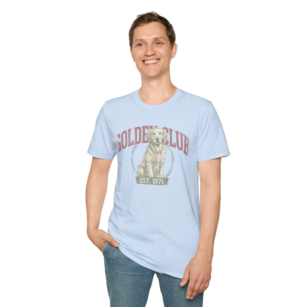 Golden Club T‑Shirt — Vintage Labrador Graphic Tee (Est. 1971)