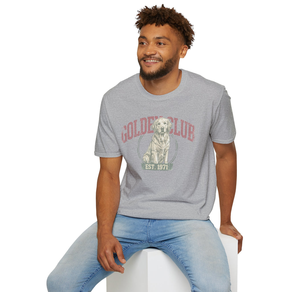 Golden Club T‑Shirt — Vintage Labrador Graphic Tee (Est. 1971)