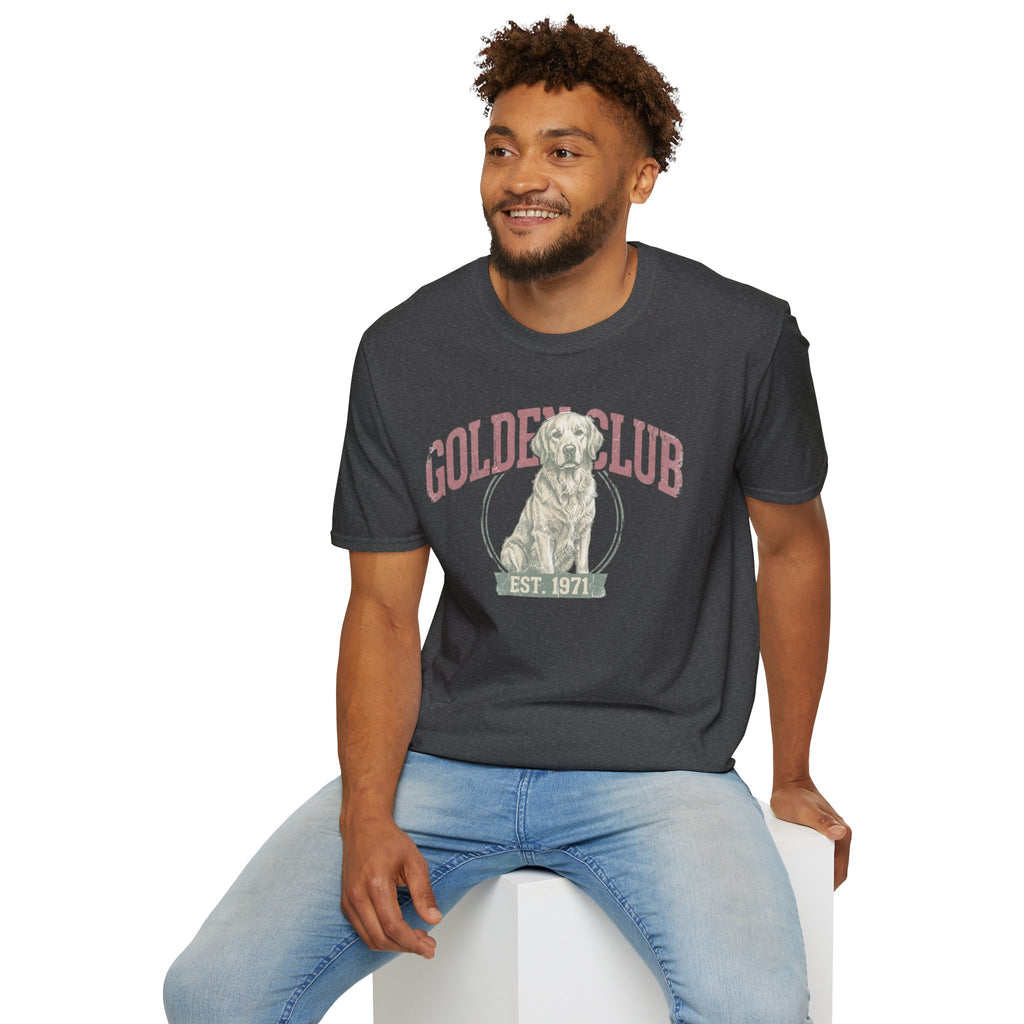 Golden Club T‑Shirt — Vintage Labrador Graphic Tee (Est. 1971)