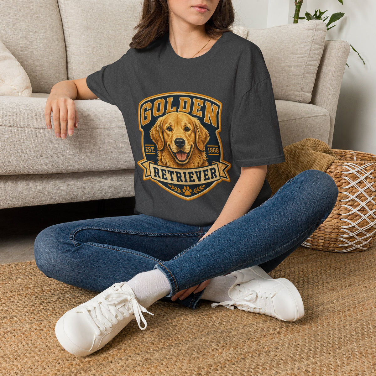 Golden Retriever T-Shirt — Vintage Dog Portrait Tee