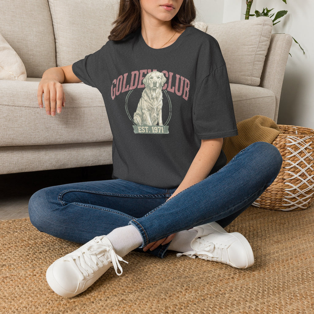 Golden Club T‑Shirt — Vintage Labrador Graphic Tee (Est. 1971)